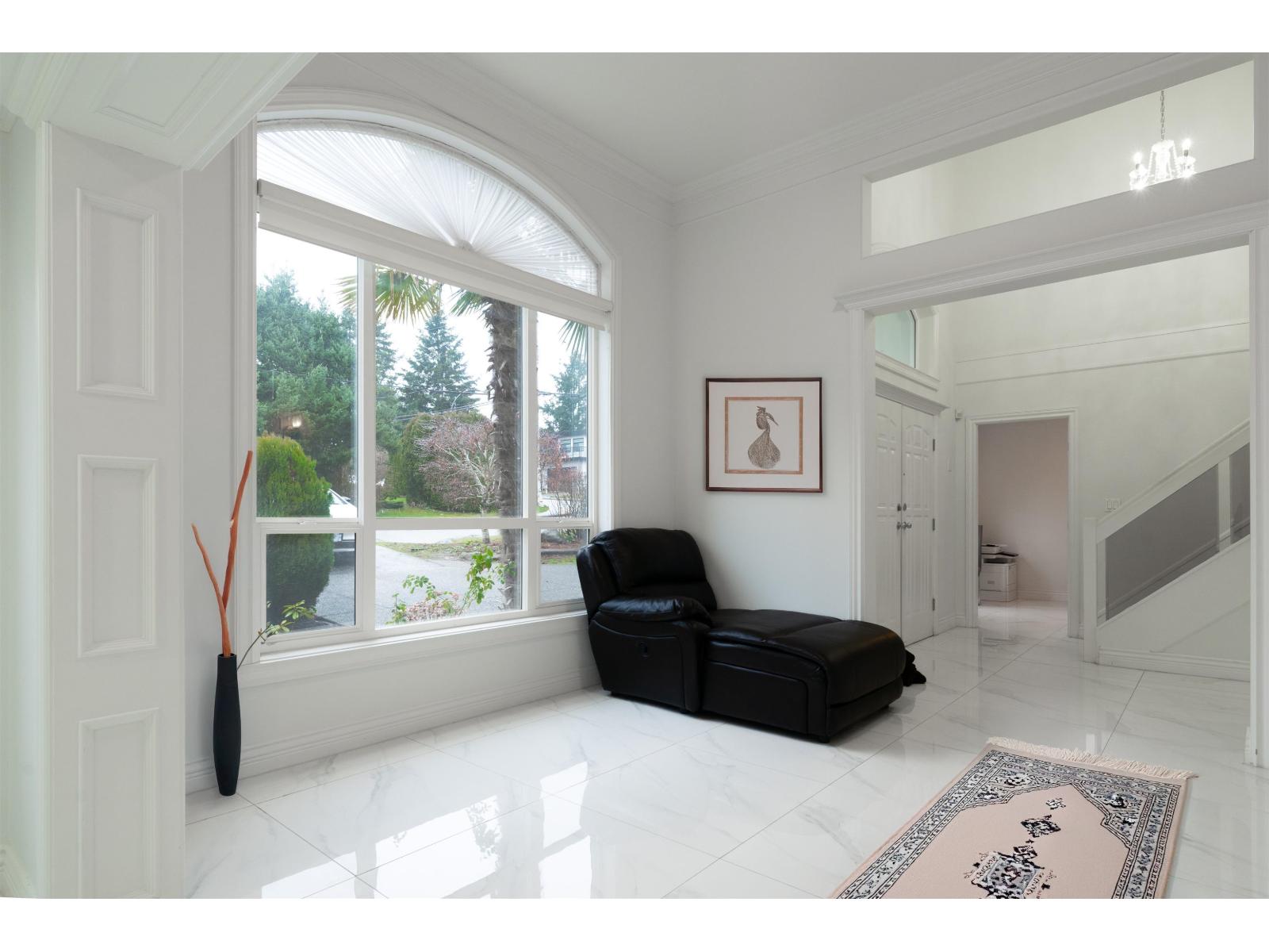 1388 LEE STREET, White Rock