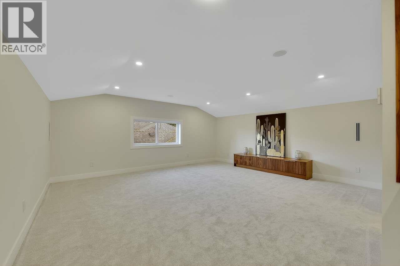 5712 16A Avenue, Delta