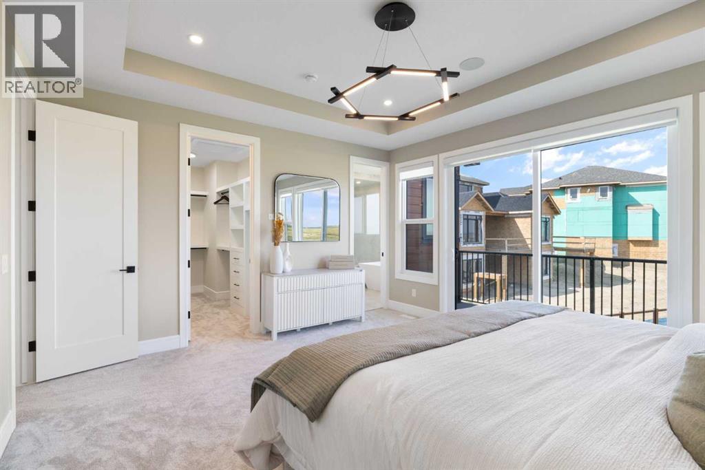 33 Heritage Park, Cochrane