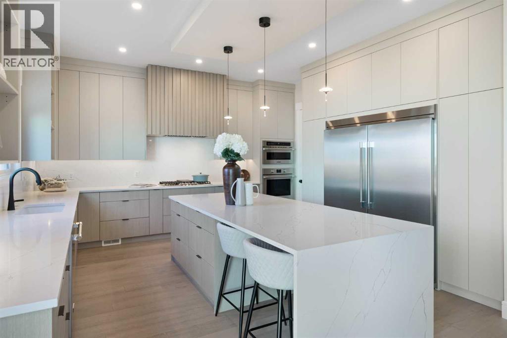 33 Heritage Park, Cochrane