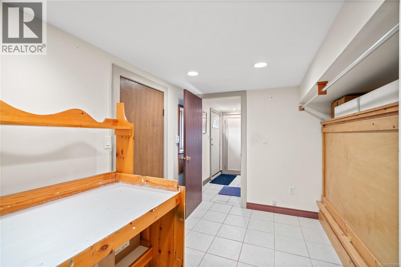 4029 Carey Rd, Saanich