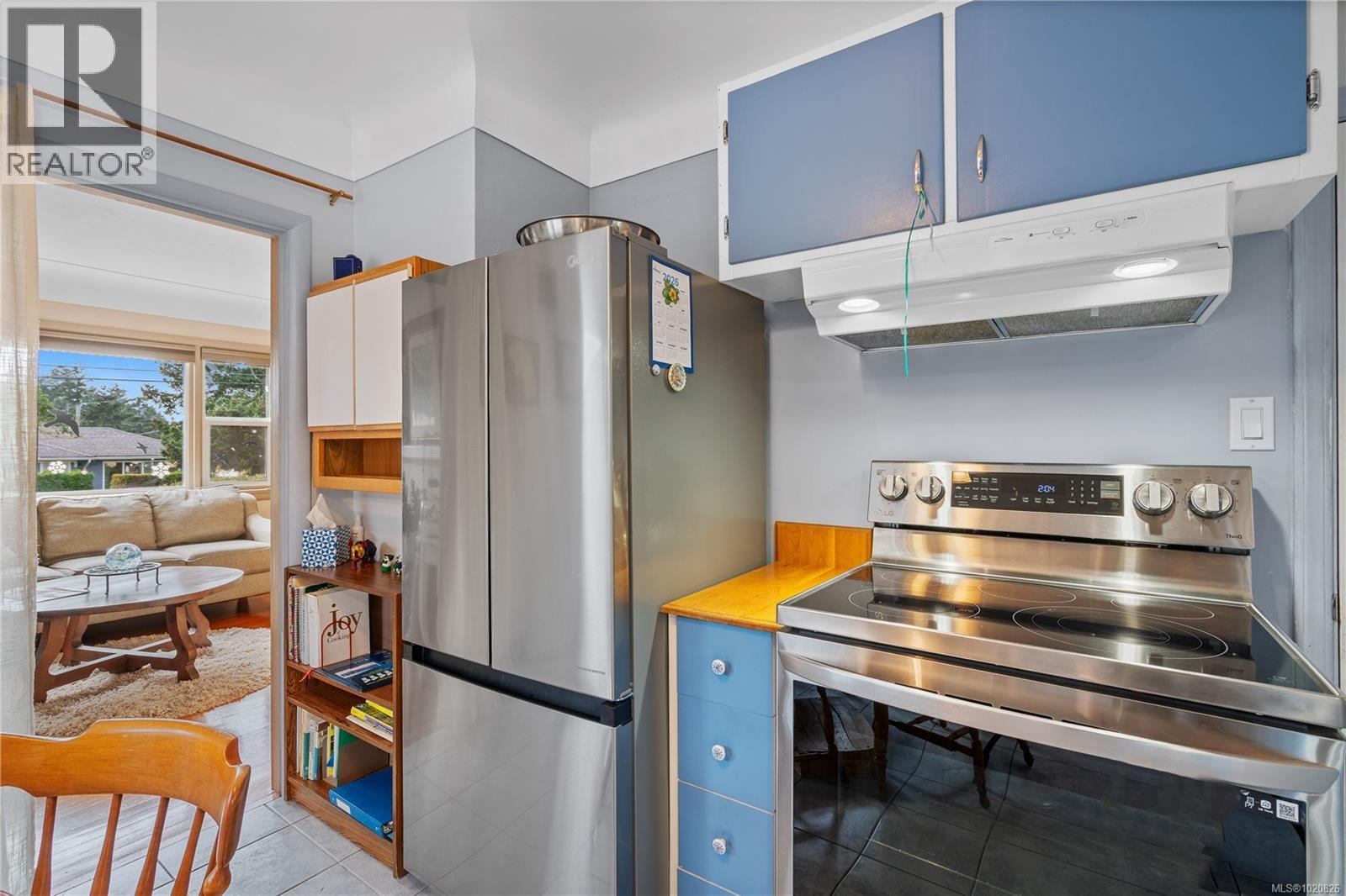 4029 Carey Rd, Saanich