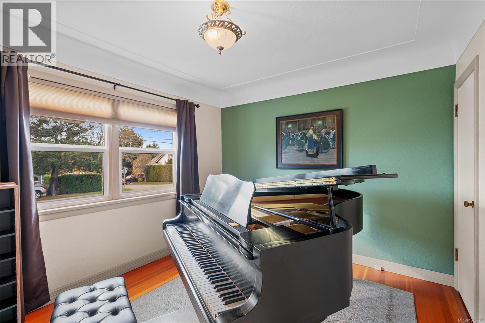 4029 Carey Rd, Saanich