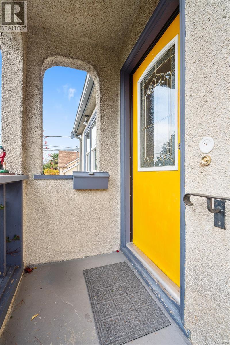 4029 Carey Rd, Saanich