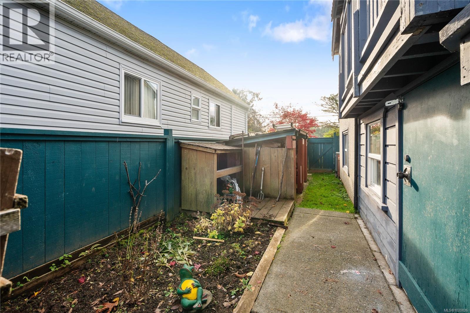 4029 Carey Rd, Saanich