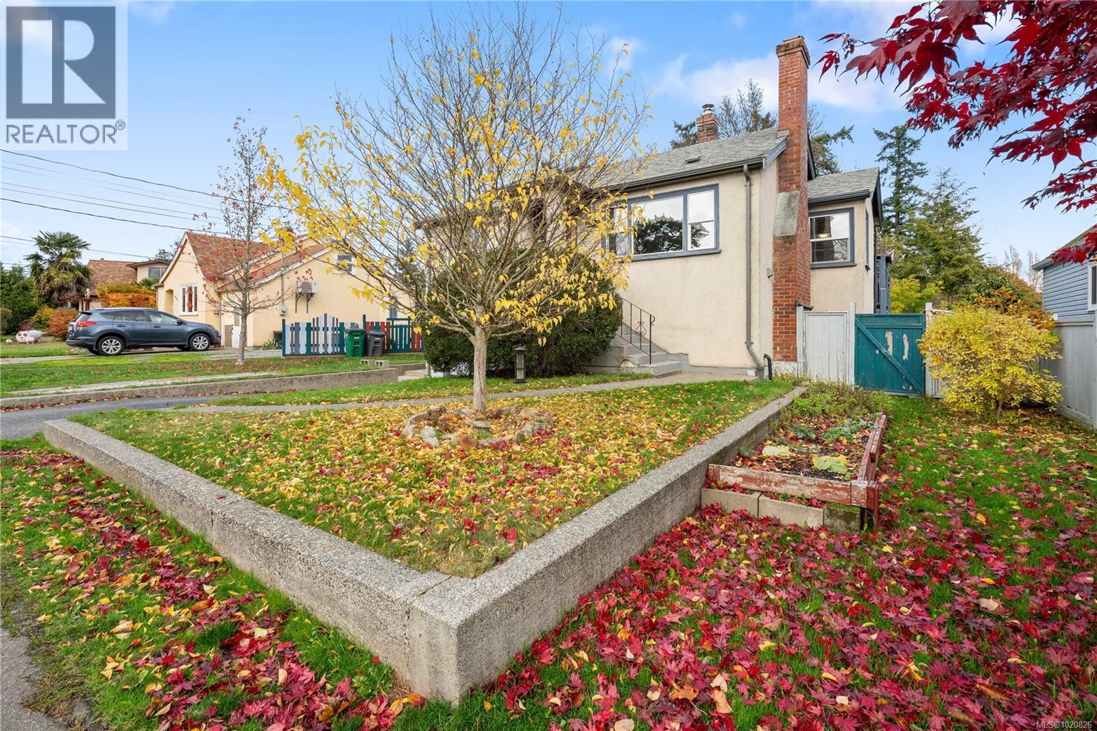 4029 Carey Rd, Saanich