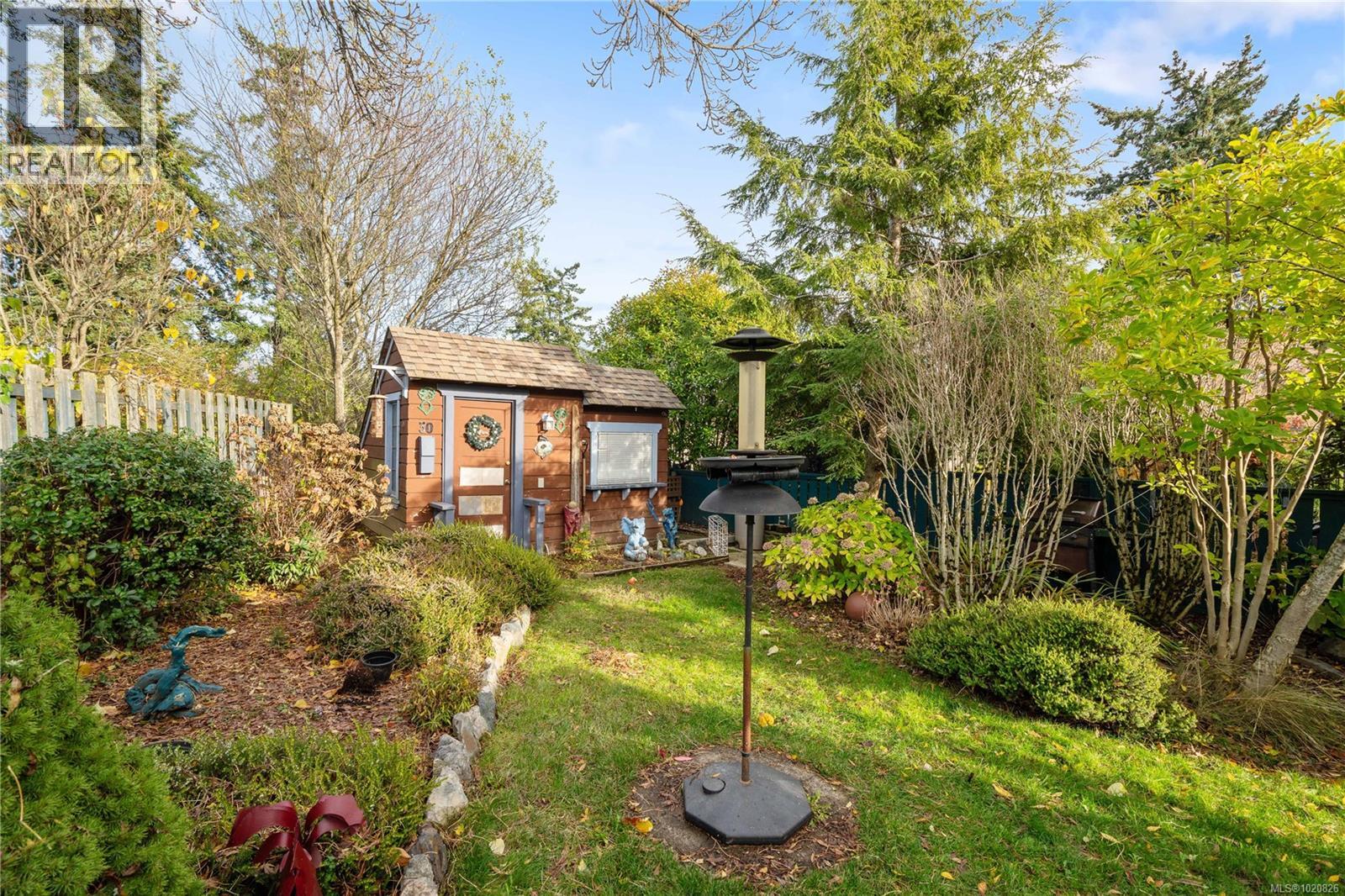 4029 Carey Rd, Saanich