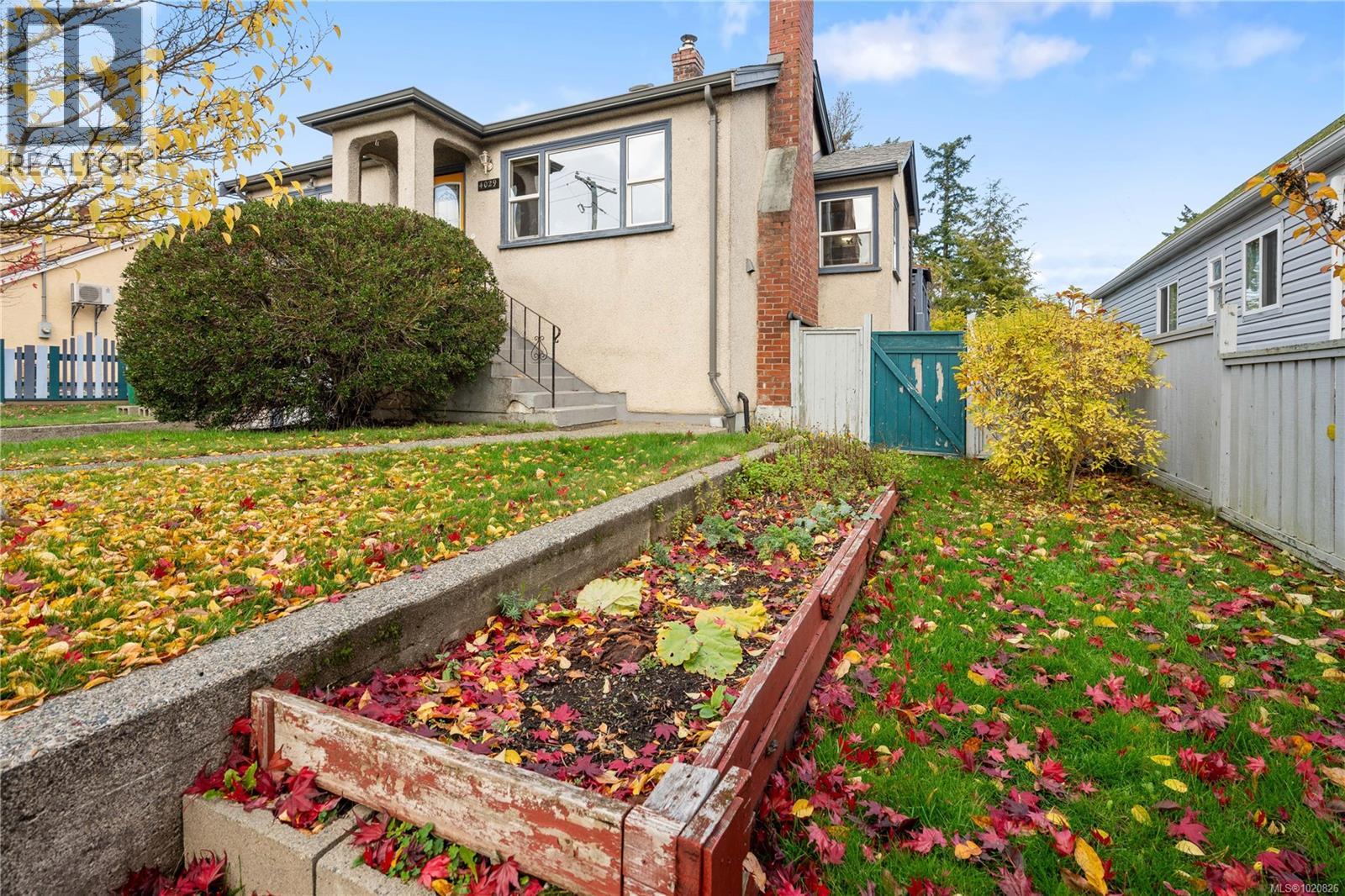 4029 Carey Rd, Saanich