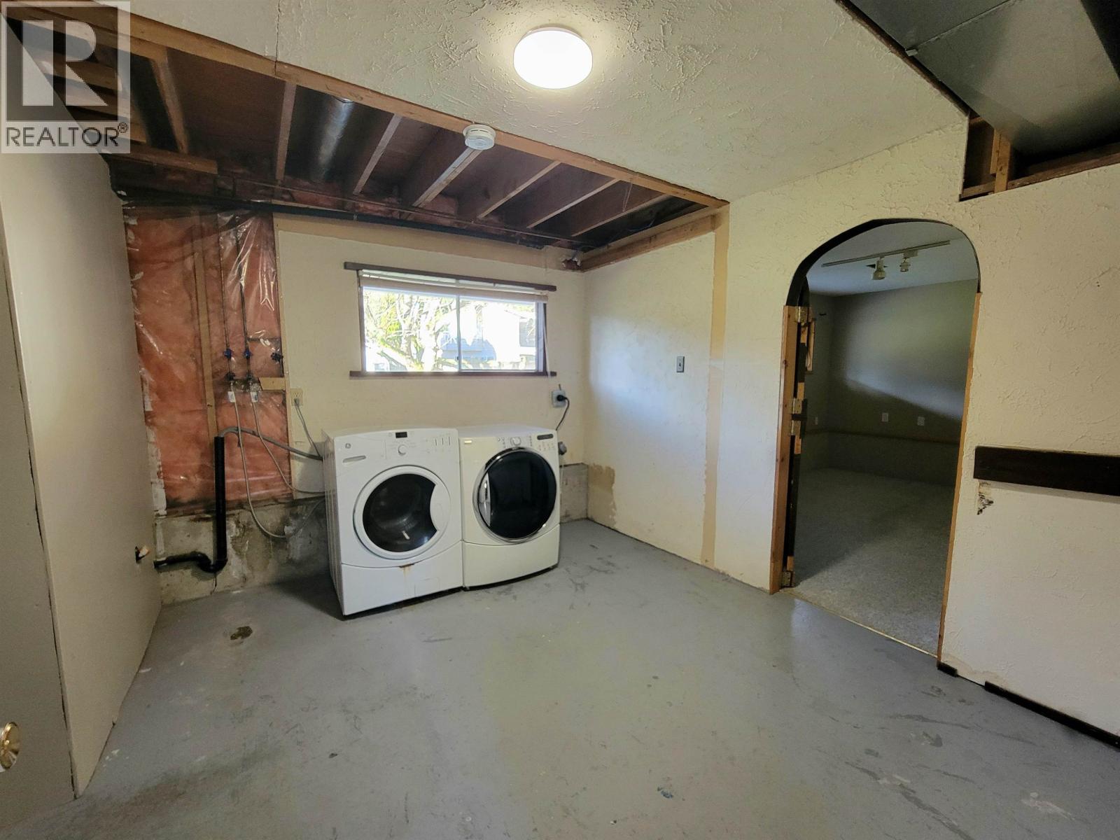 38295 CHESTNUT AVENUE, Squamish