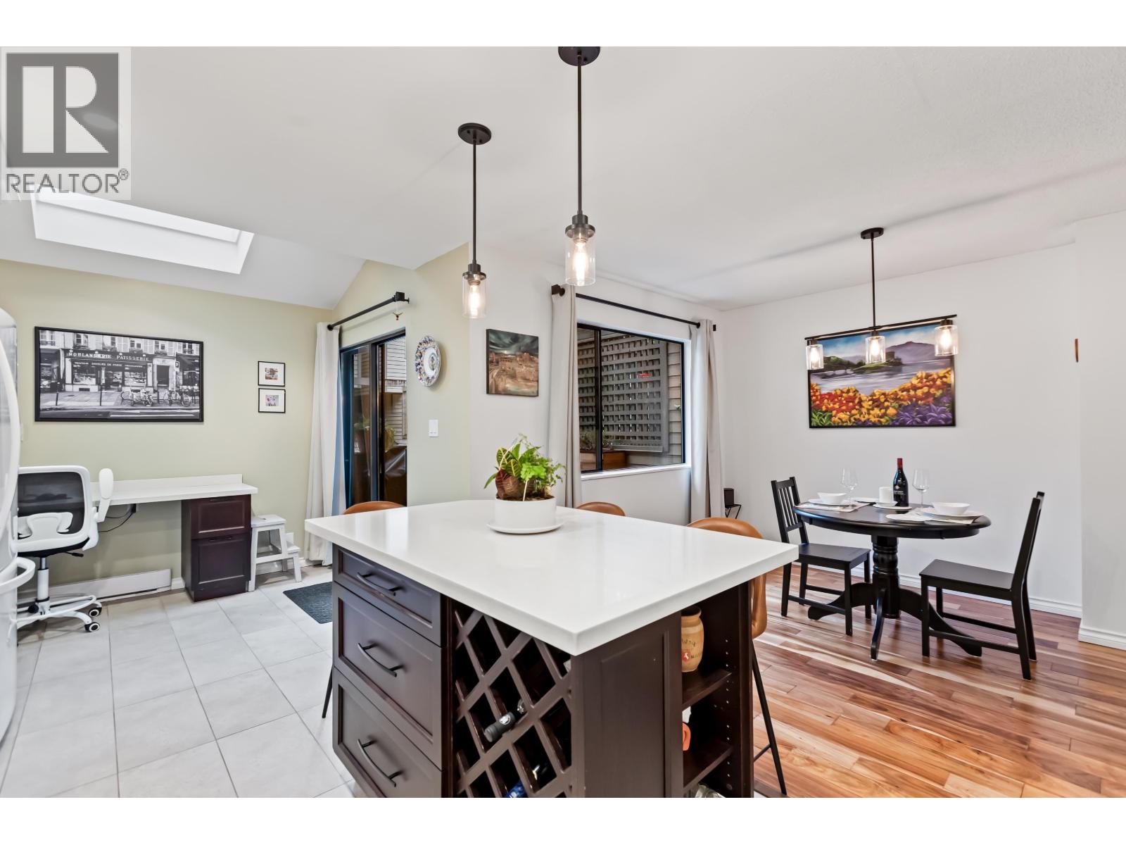 5857 MAYVIEW CIRCLE, Burnaby