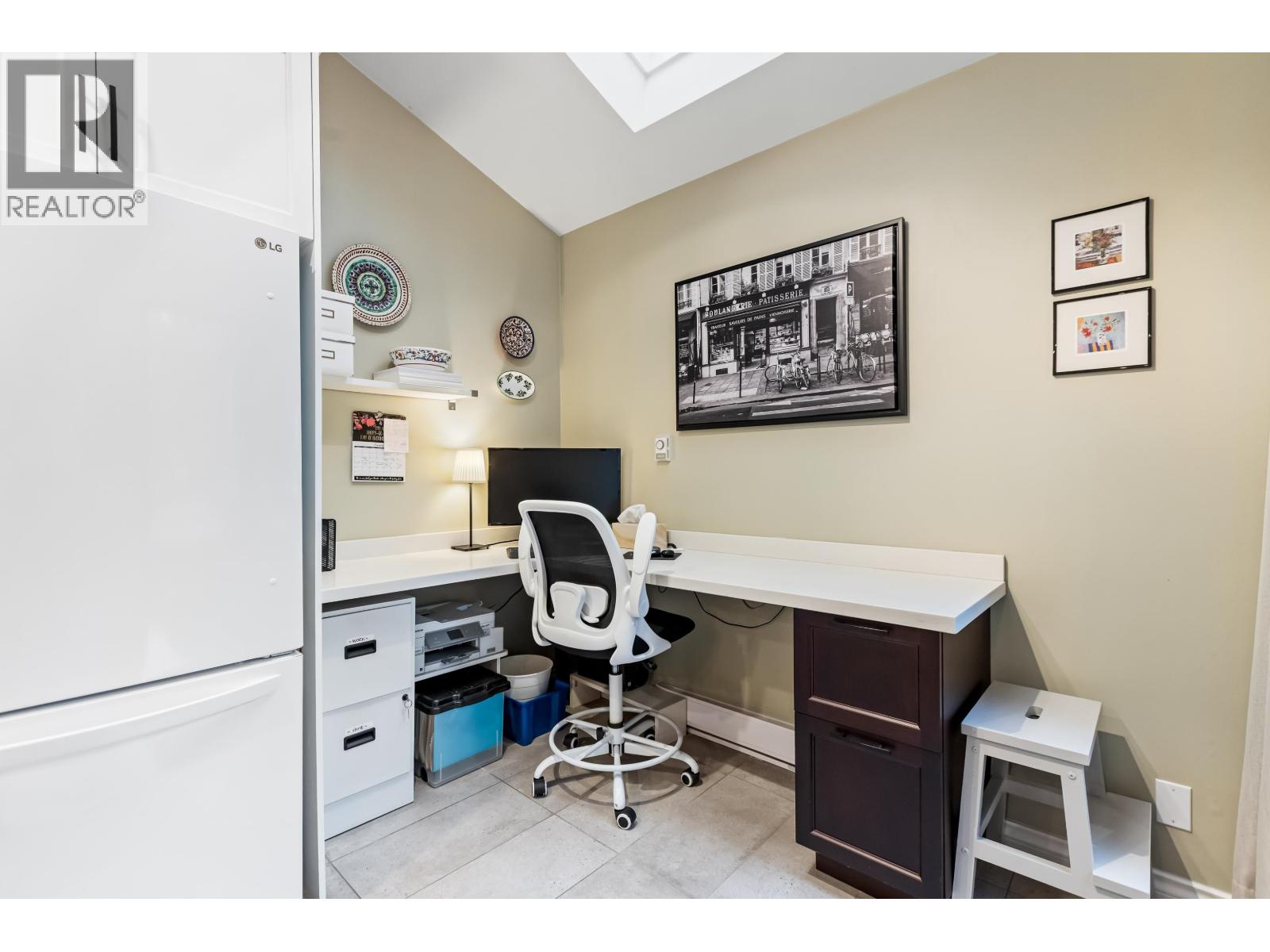 5857 MAYVIEW CIRCLE, Burnaby