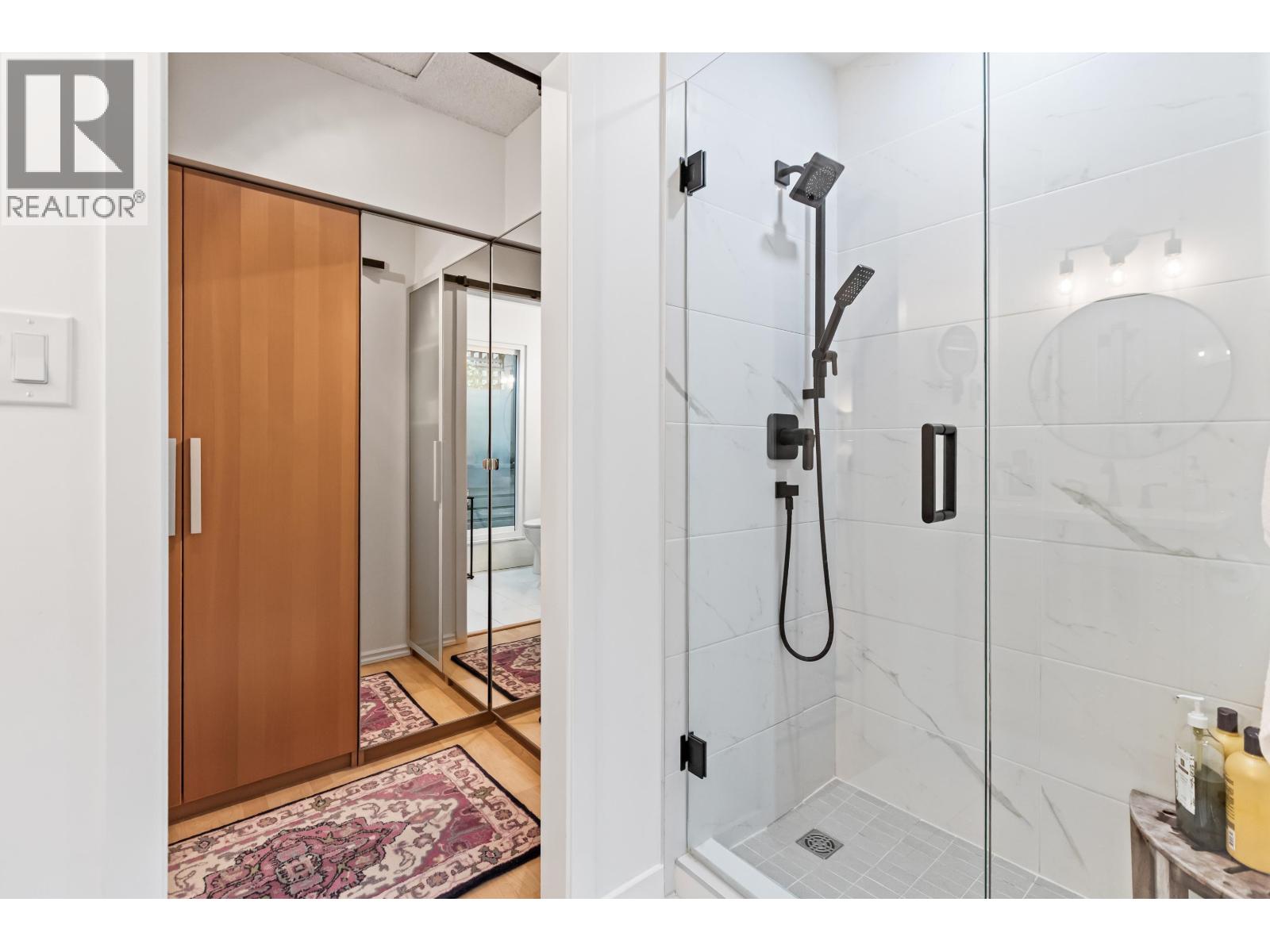 5857 MAYVIEW CIRCLE, Burnaby