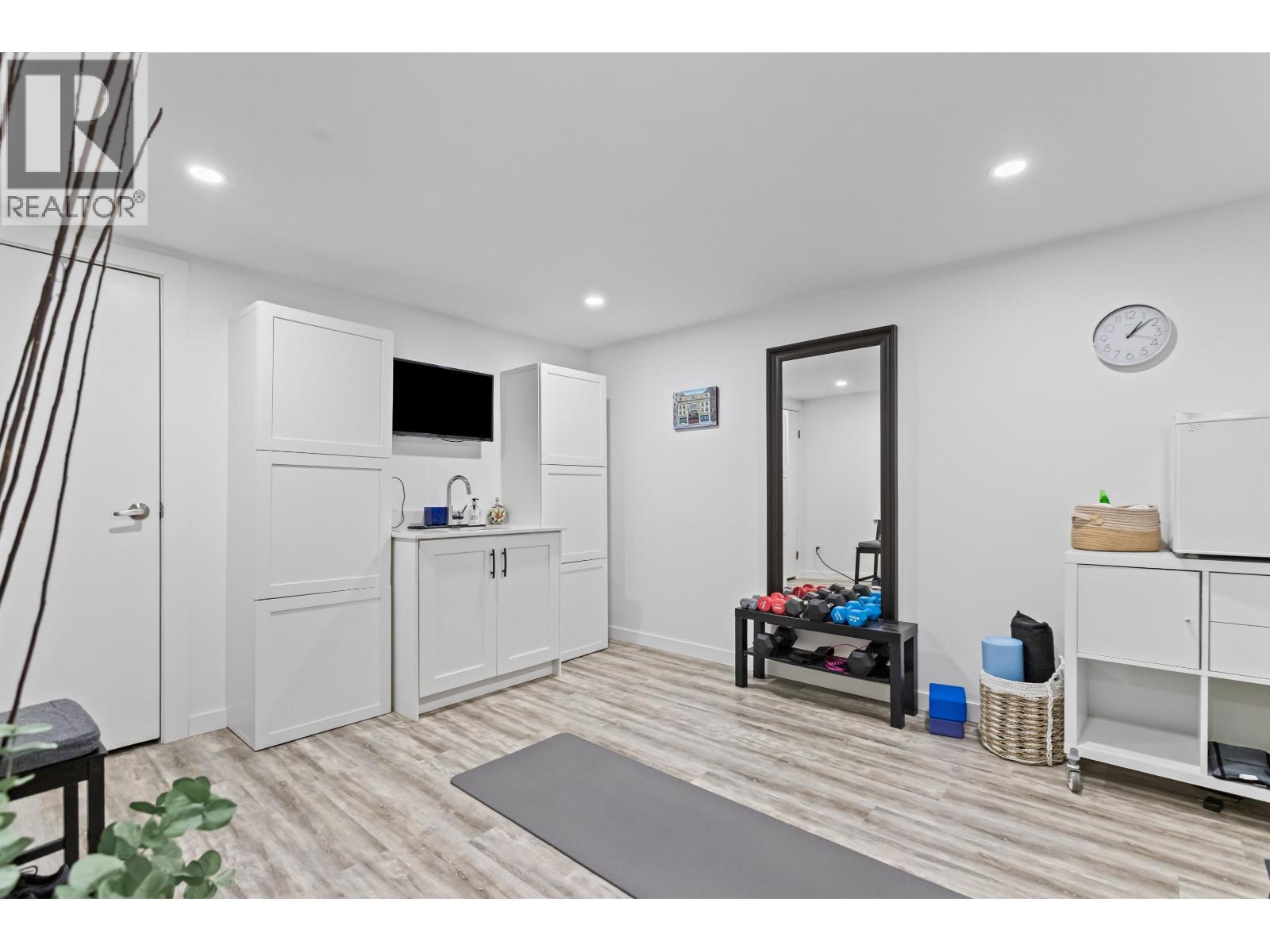 5857 MAYVIEW CIRCLE, Burnaby