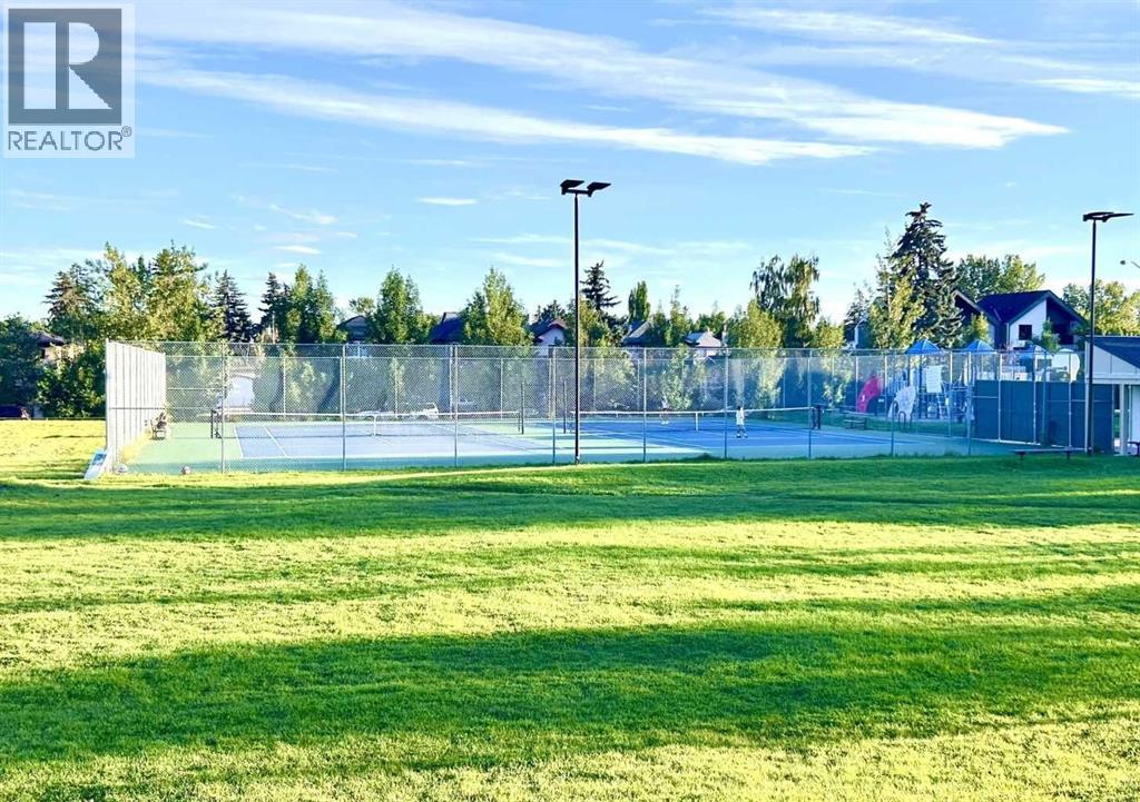 Single Family House for Sale in    Avenue SW Windsor Park Calgary 