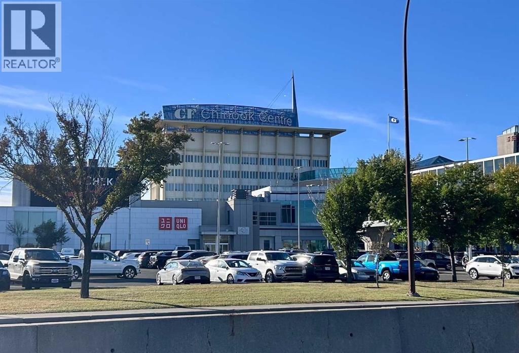 Single Family House for Sale in    Avenue SW Windsor Park Calgary 