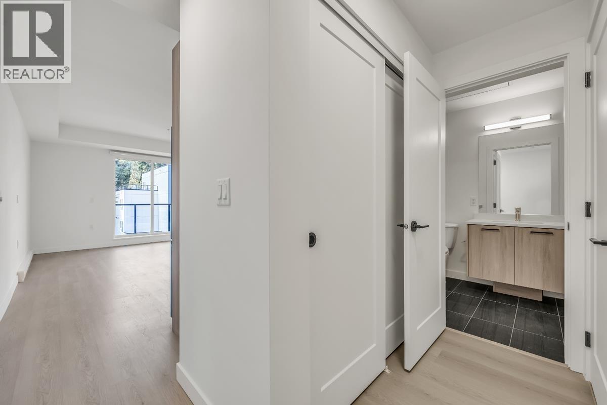 306 2002 ST GEORGE STREET, Port Moody