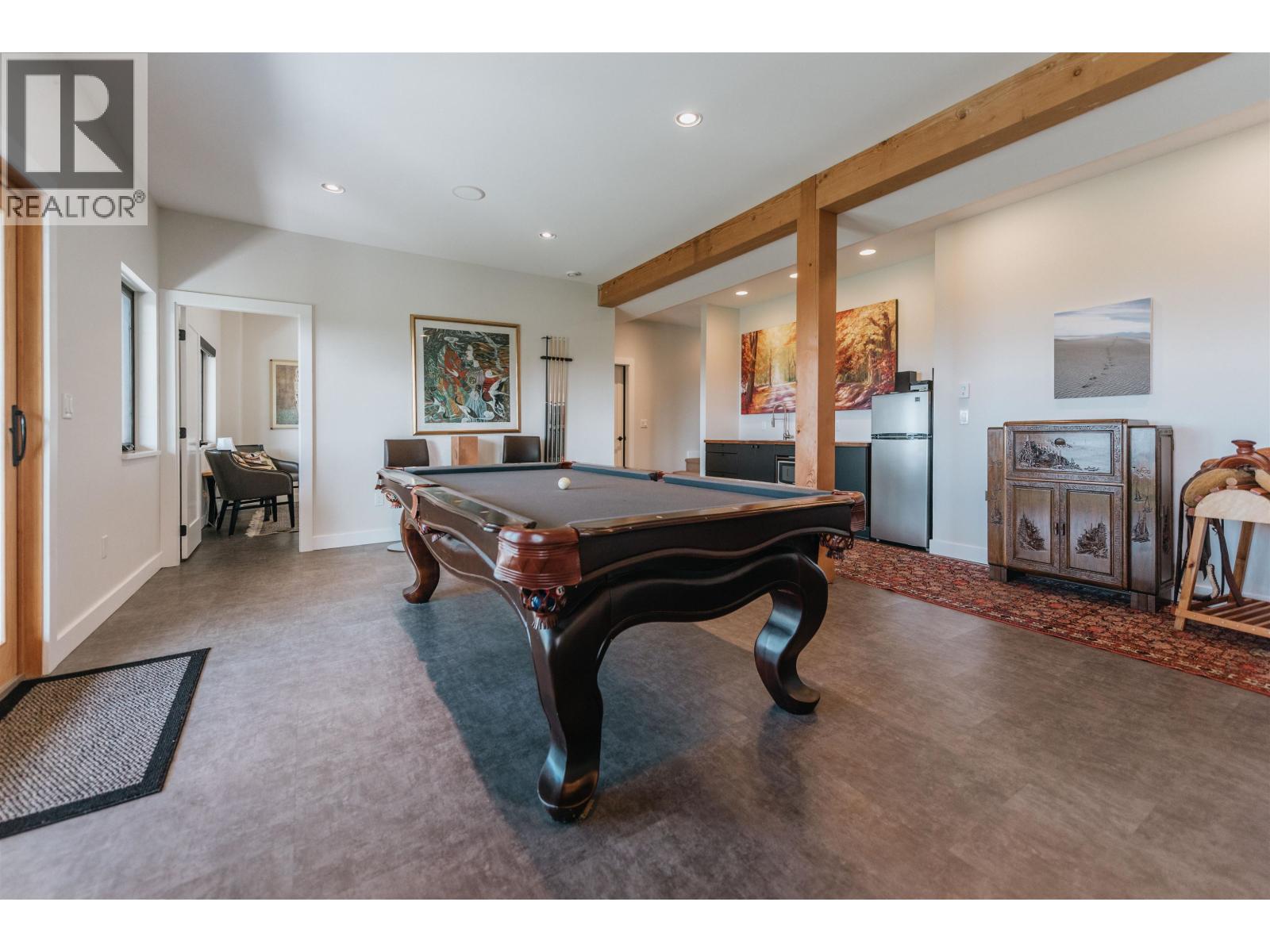 2247 PIXTON ROAD, Roberts Creek