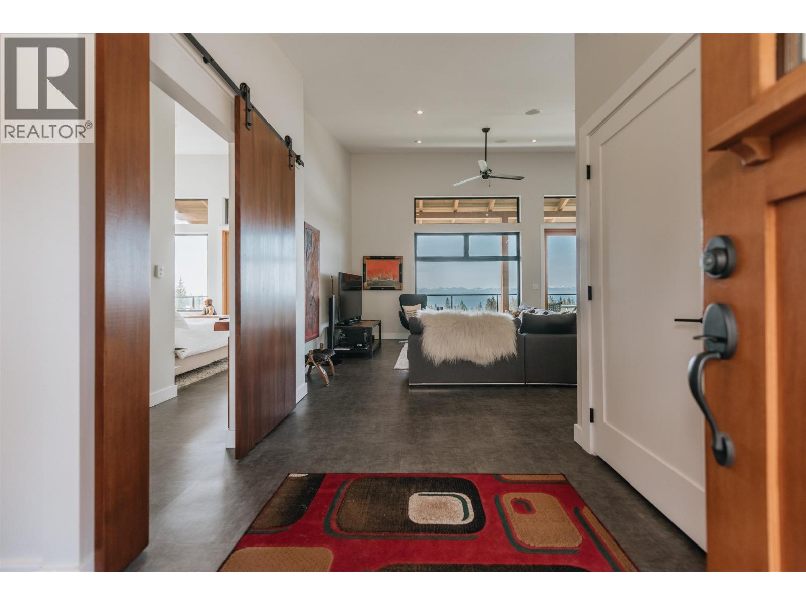 2247 PIXTON ROAD, Roberts Creek