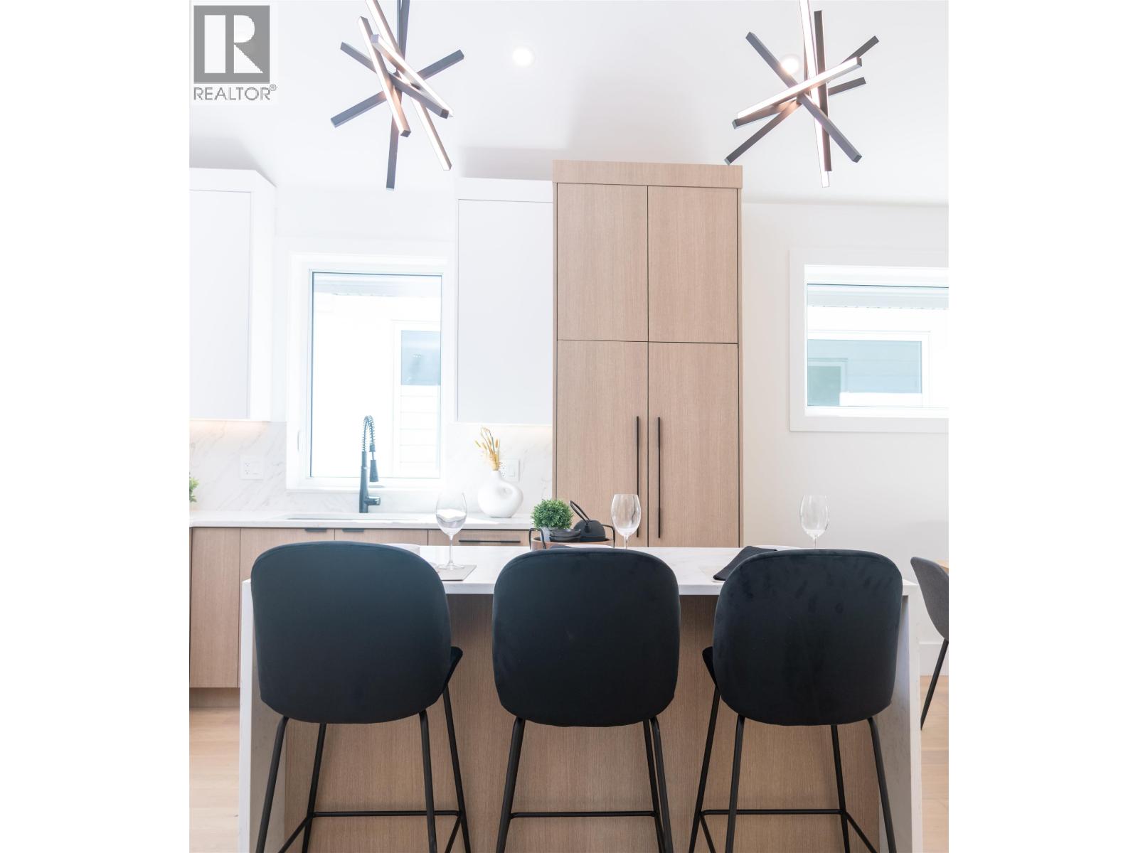 9271 KILBY STREET, Richmond