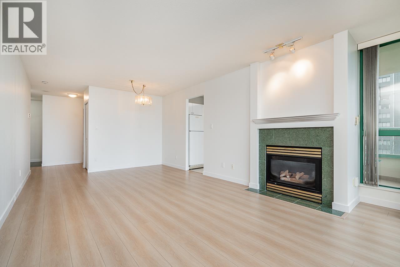 607 5899 WILSON AVENUE, Burnaby