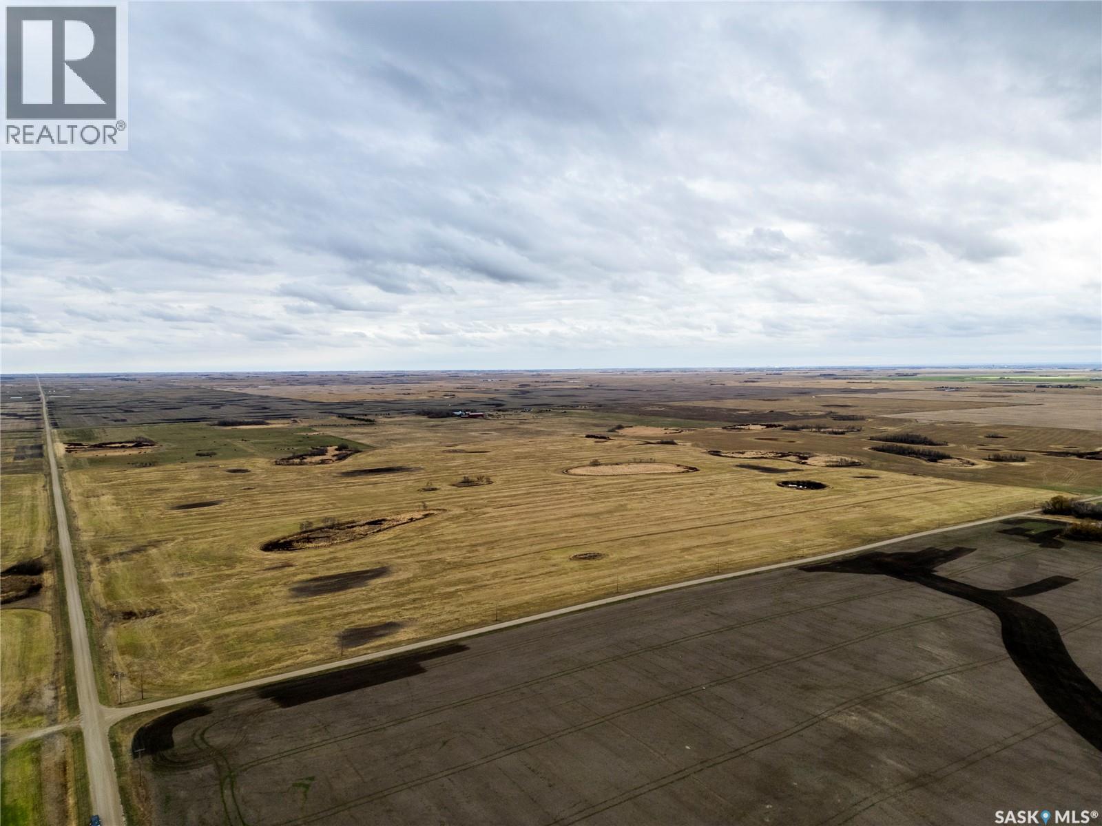 2,326 Acres - Estevan/Macoun — photo 9