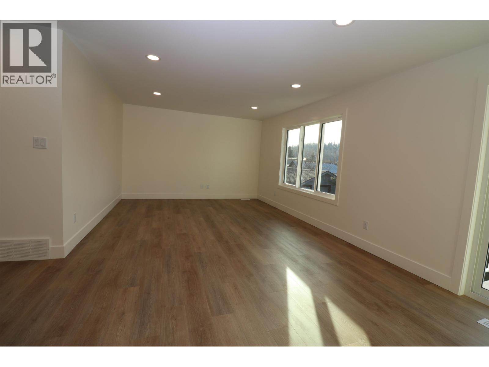 2111 TAMARACK STREET, Prince George