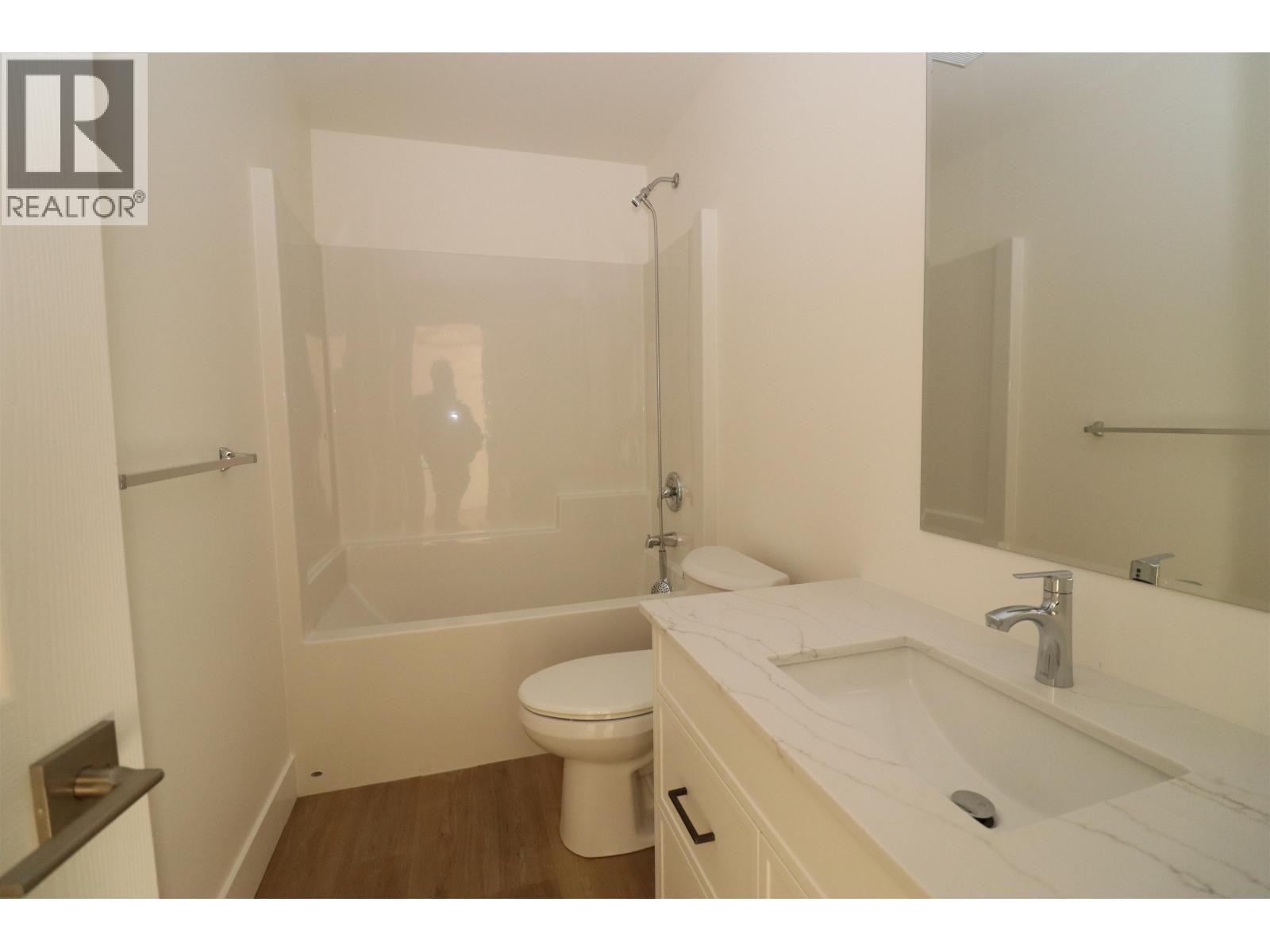 2111 TAMARACK STREET, Prince George