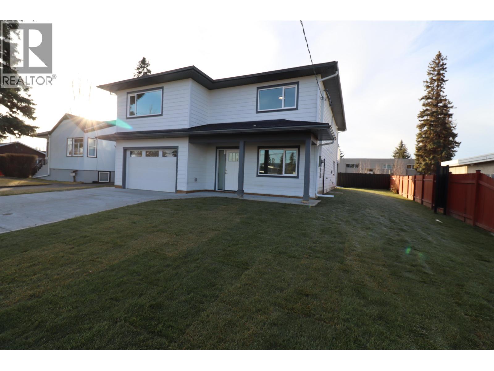 2111 TAMARACK STREET, Prince George