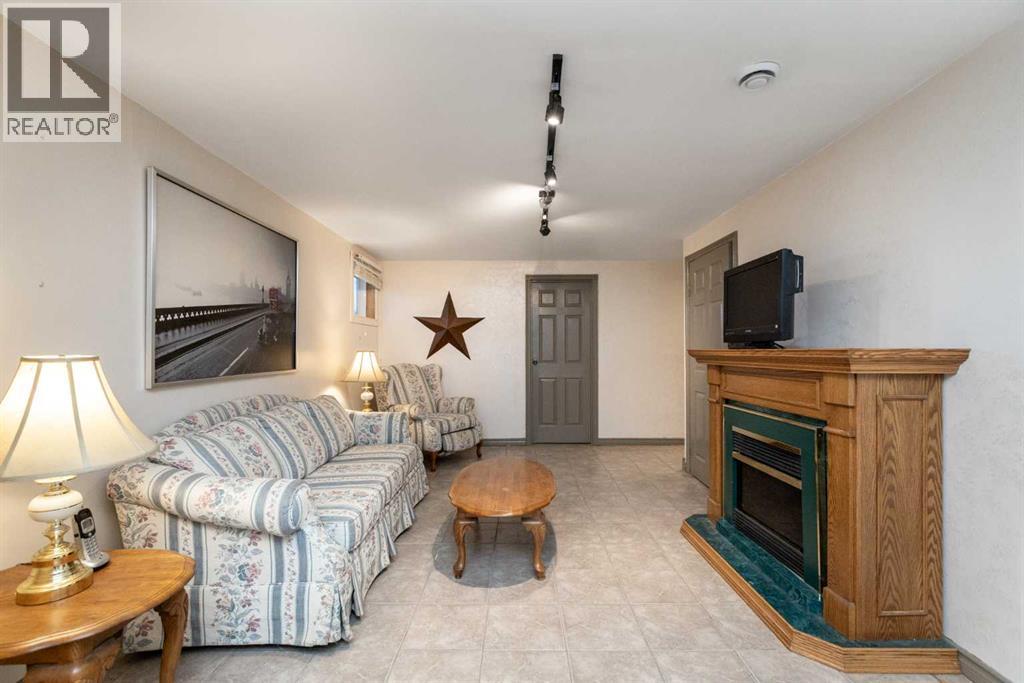 5015 35 Street, Innisfail