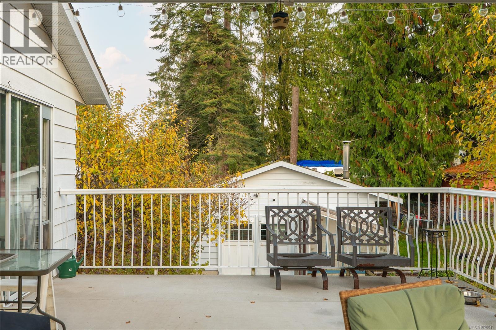 6972 Leland Rd, Lantzville