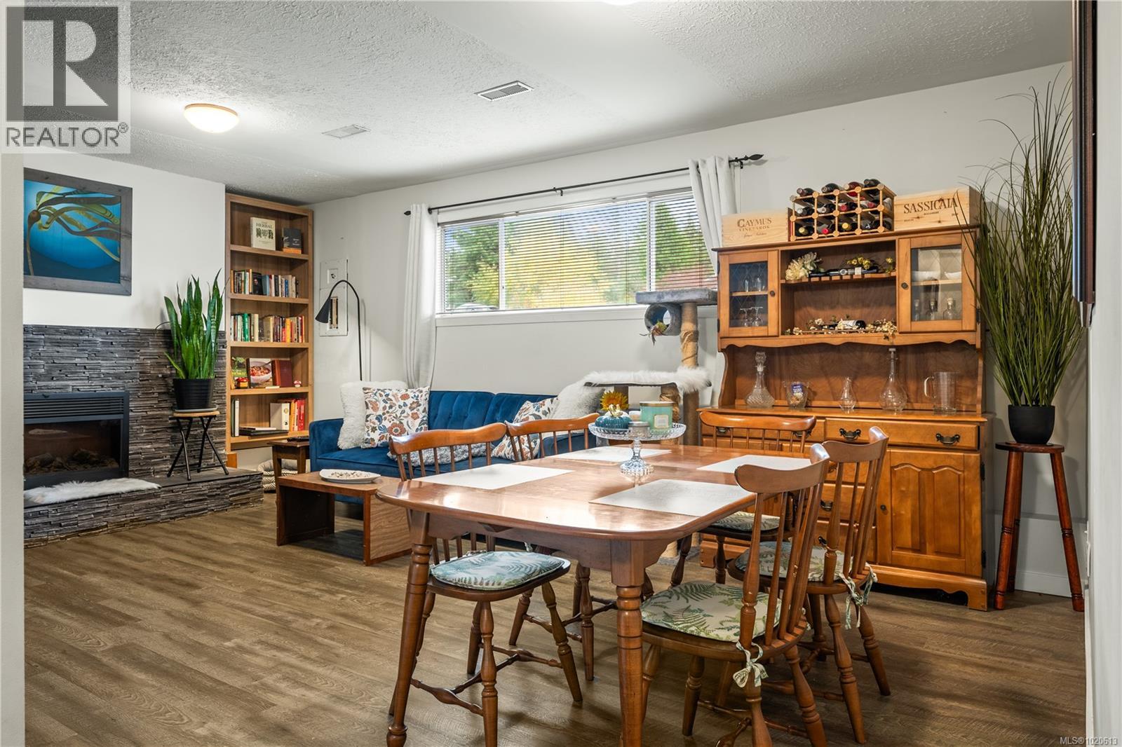 6972 Leland Rd, Lantzville