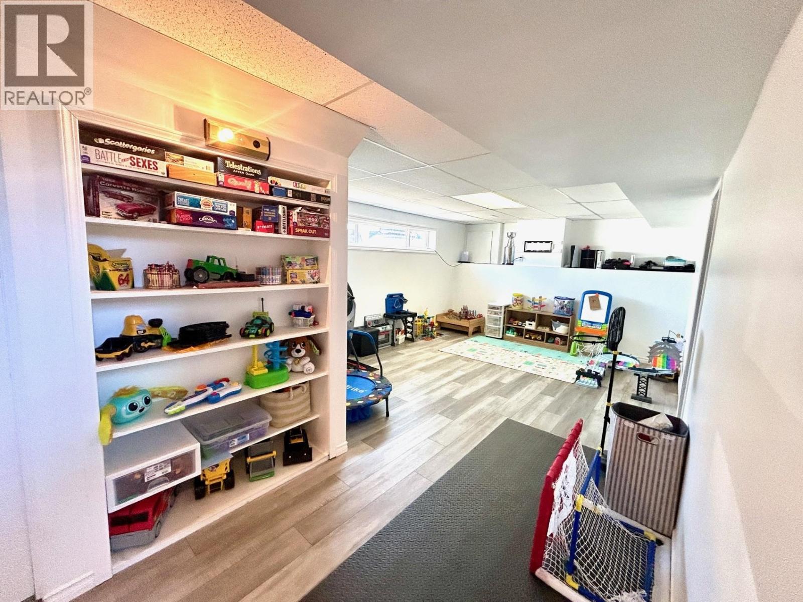 5527 53 STREET, Fort Nelson