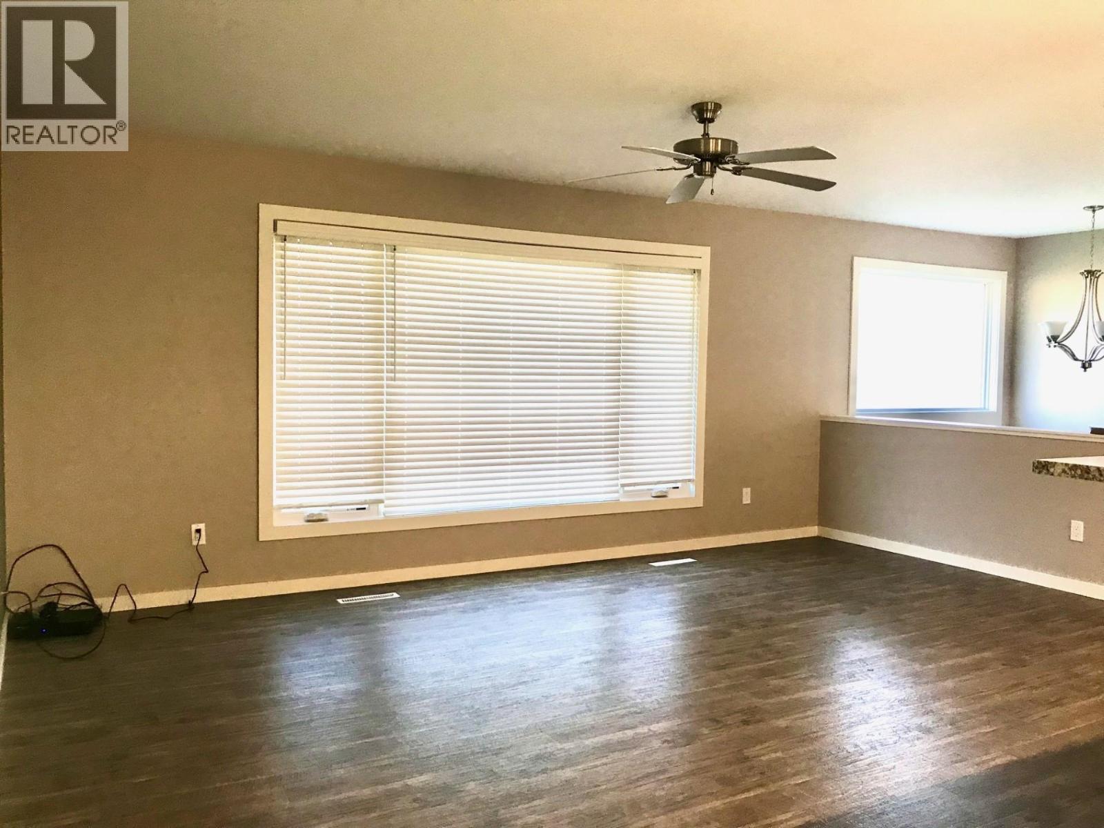 5407 W 54 AVENUE, Fort Nelson