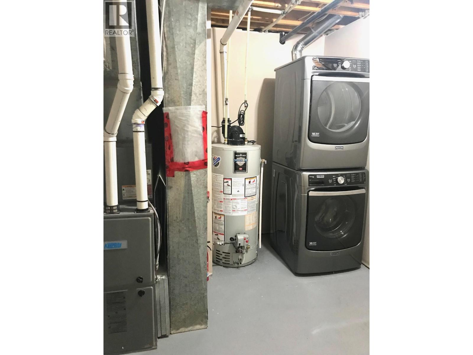 5407 W 54 AVENUE, Fort Nelson