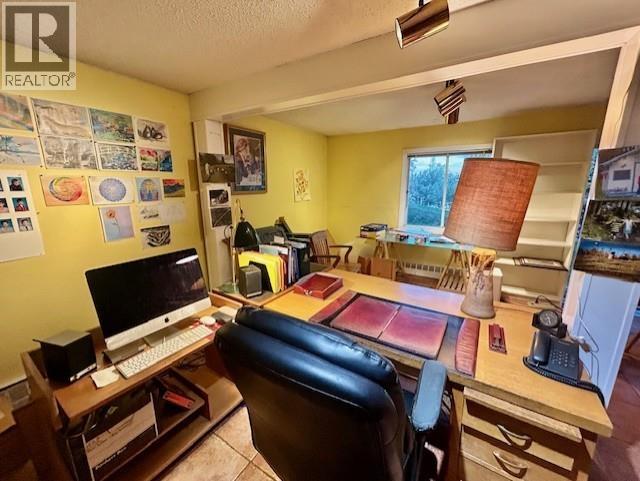 5403 LIARD STREET, Fort Nelson