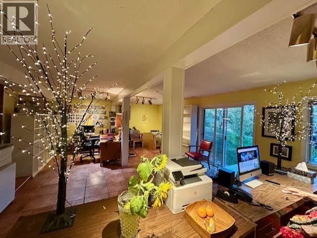 5403 LIARD STREET, Fort Nelson