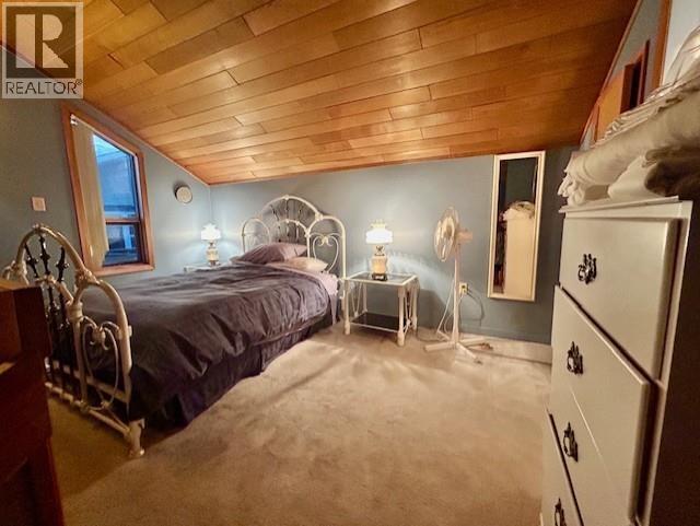 5403 LIARD STREET, Fort Nelson