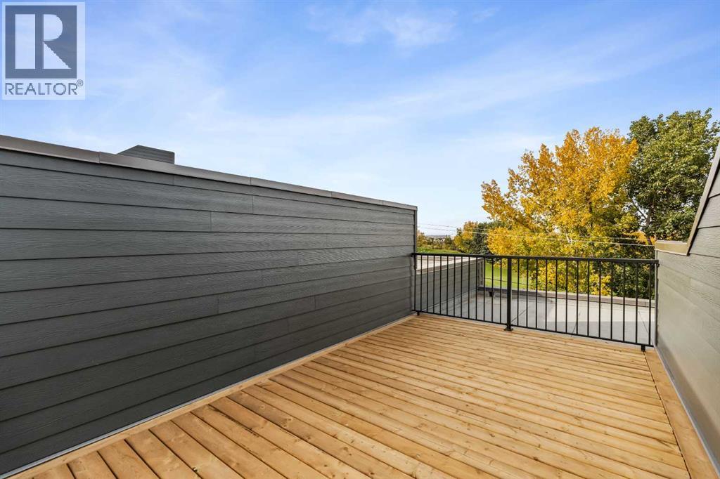 Single Family House for Sale in  Sovereign Crescent SW Shaganappi Calgary 