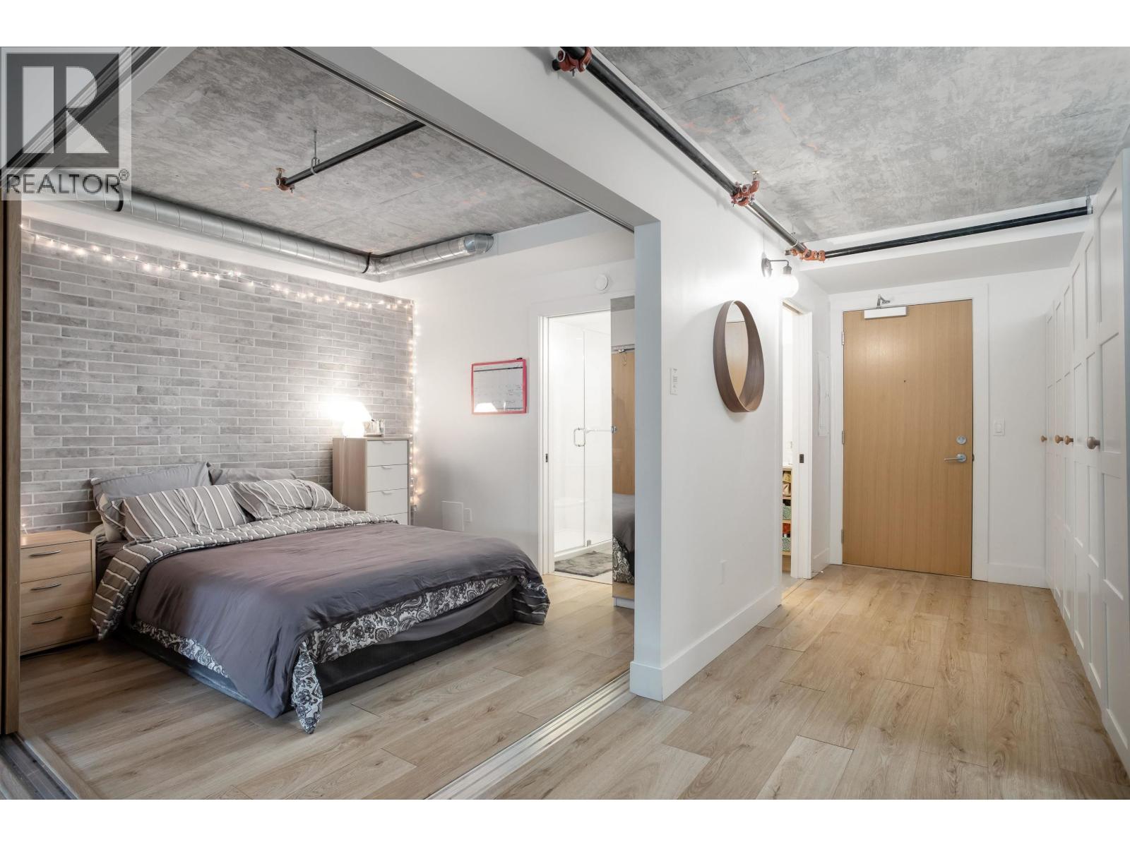 103 4223 HASTINGS STREET, Burnaby