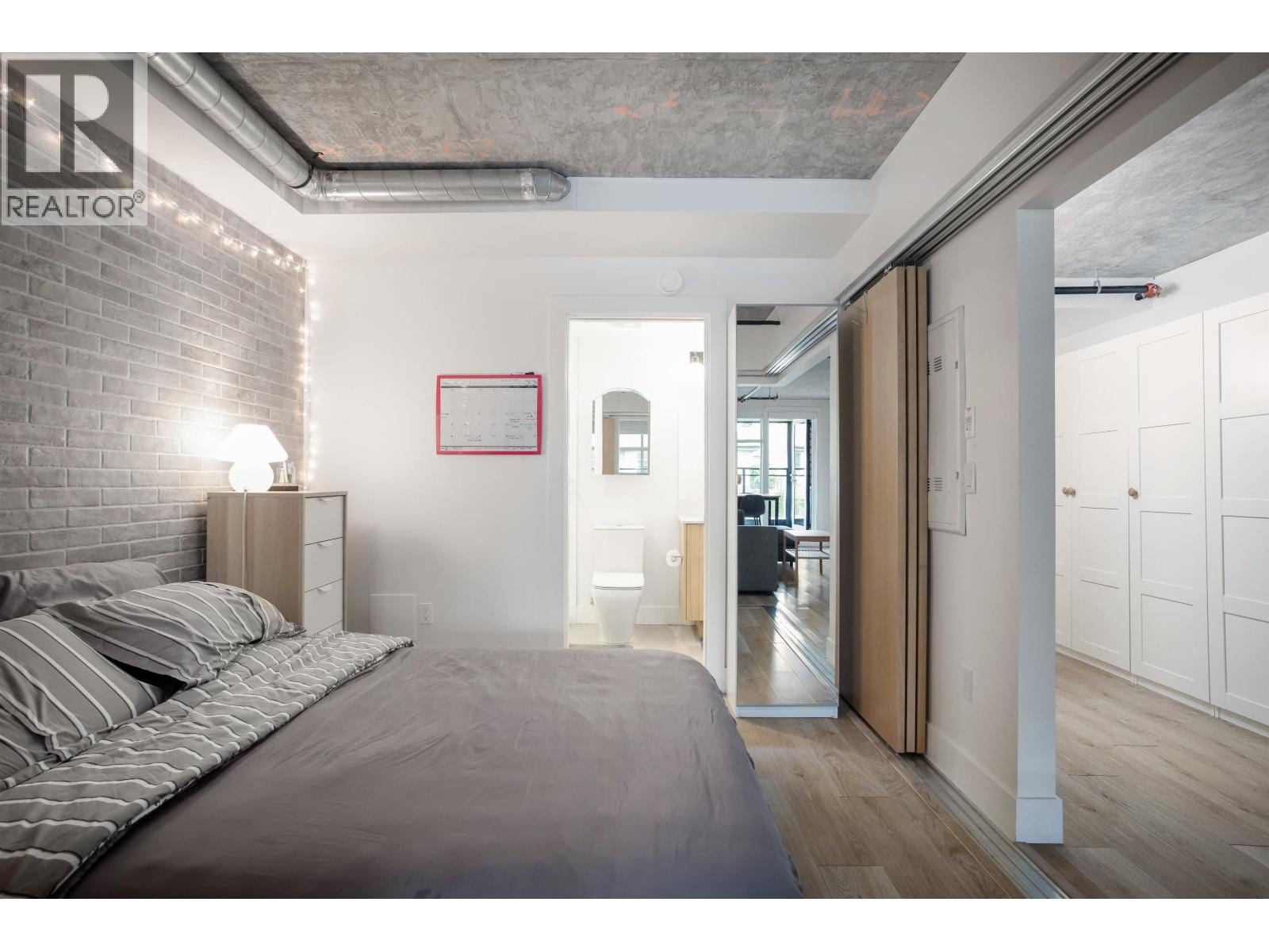 103 4223 HASTINGS STREET, Burnaby