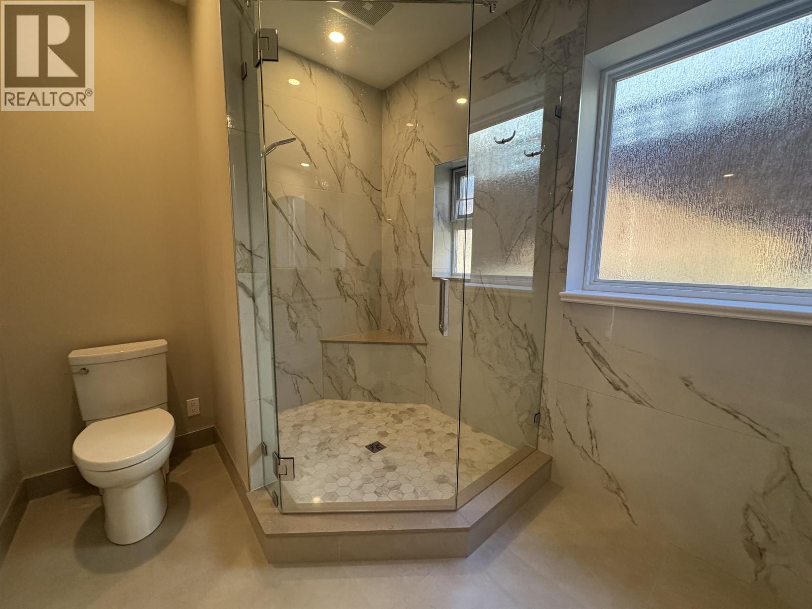 Suite 20920 115 AVE, Maple Ridge