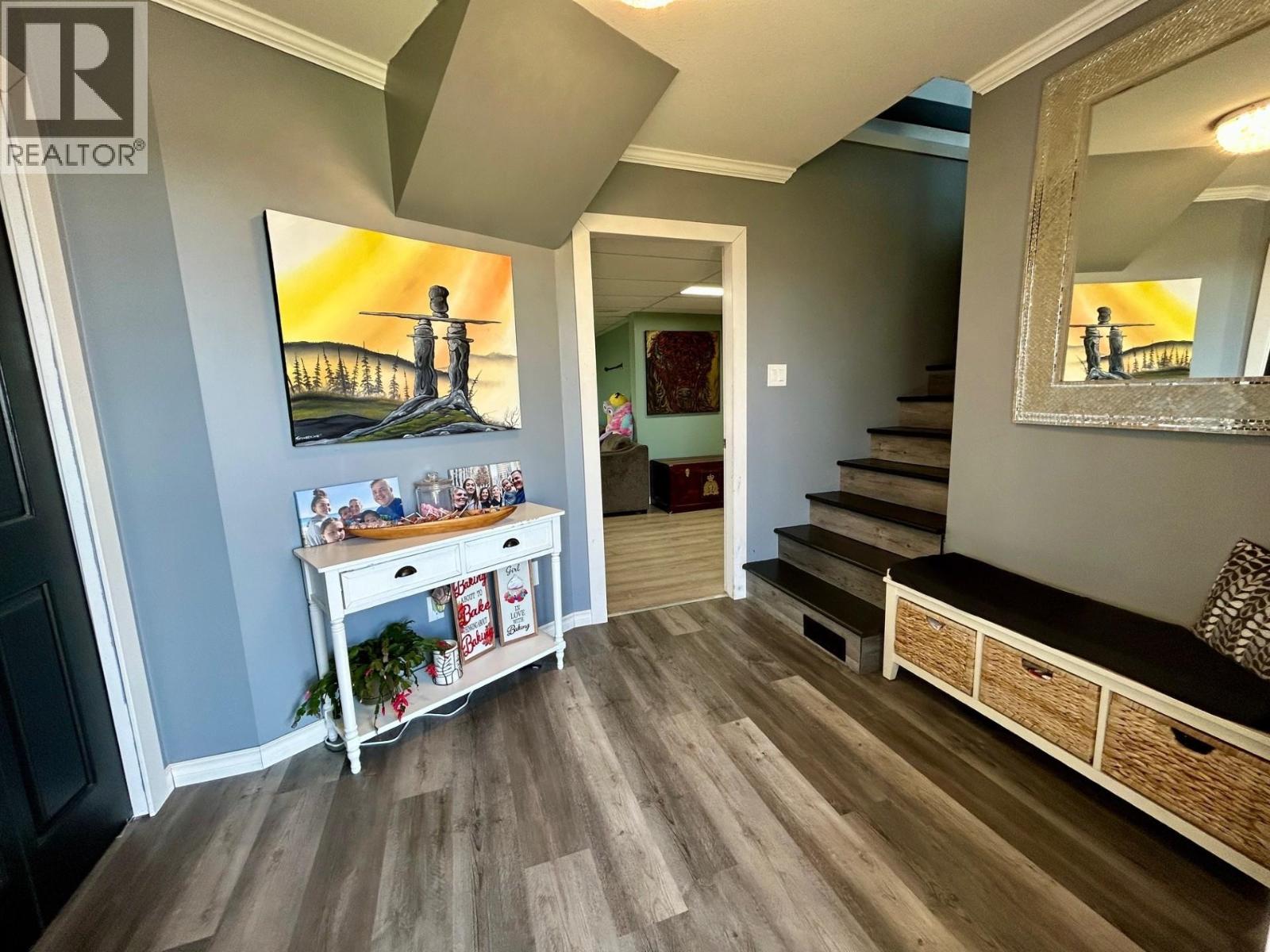 5604 MINNAKER CRESCENT, Fort Nelson