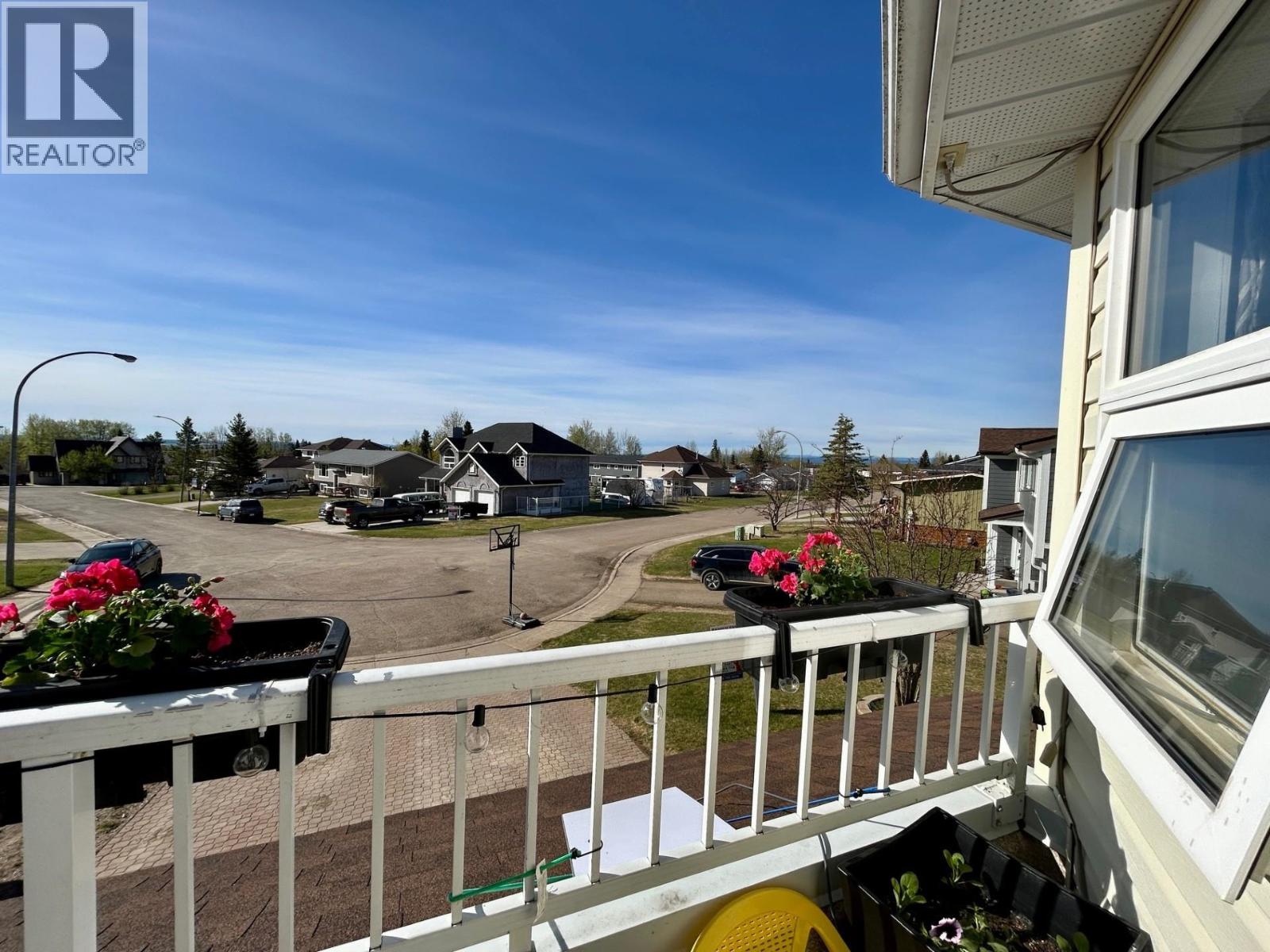 5604 MINNAKER CRESCENT, Fort Nelson