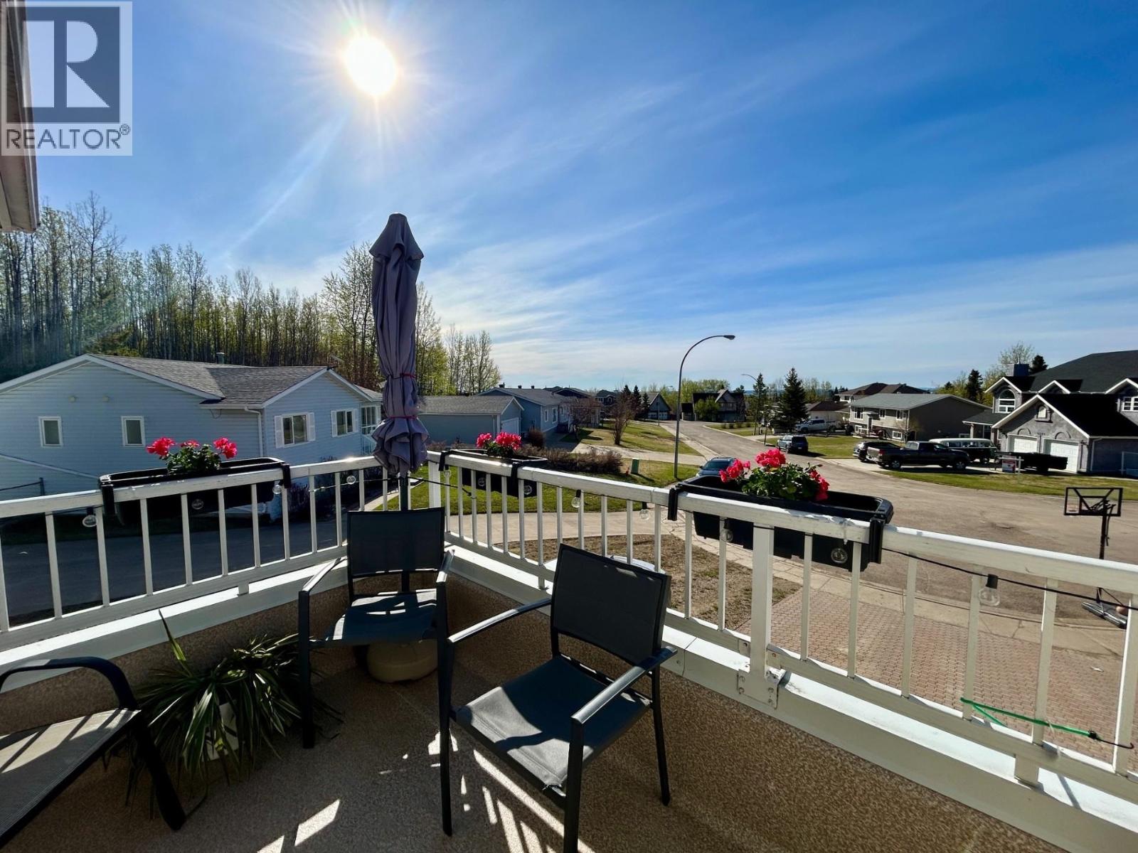 5604 MINNAKER CRESCENT, Fort Nelson