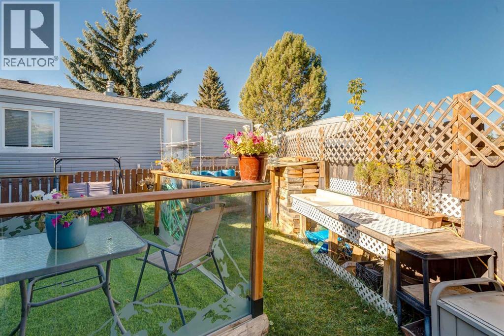 Single Family House Mobile Home for Sale in    Street NW Greenwood/Greenbriar Calgary 