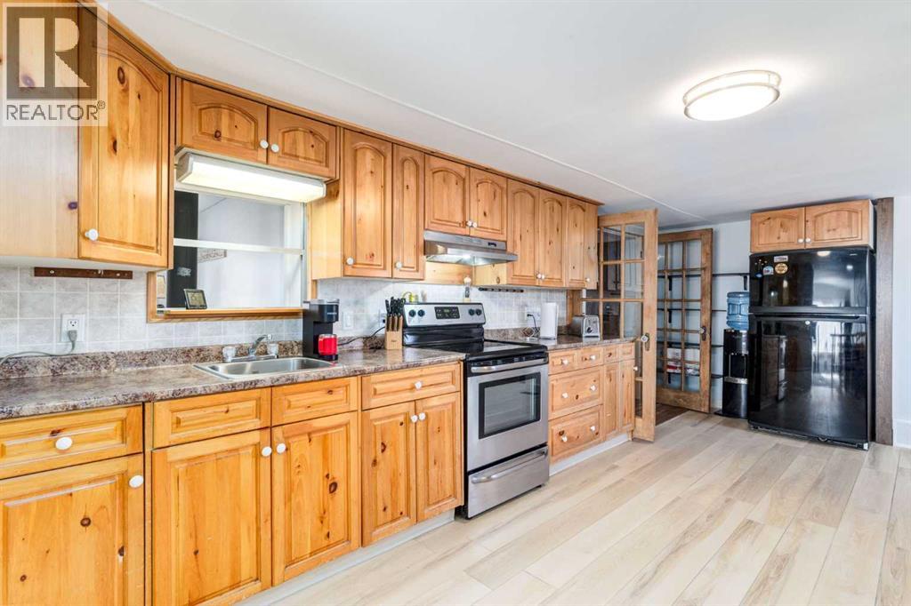 Single Family House Mobile Home for Sale in    Street NW Greenwood/Greenbriar Calgary 