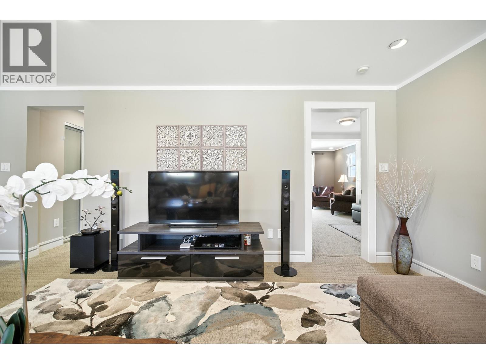 8600 FAIRWAY ROAD, Richmond