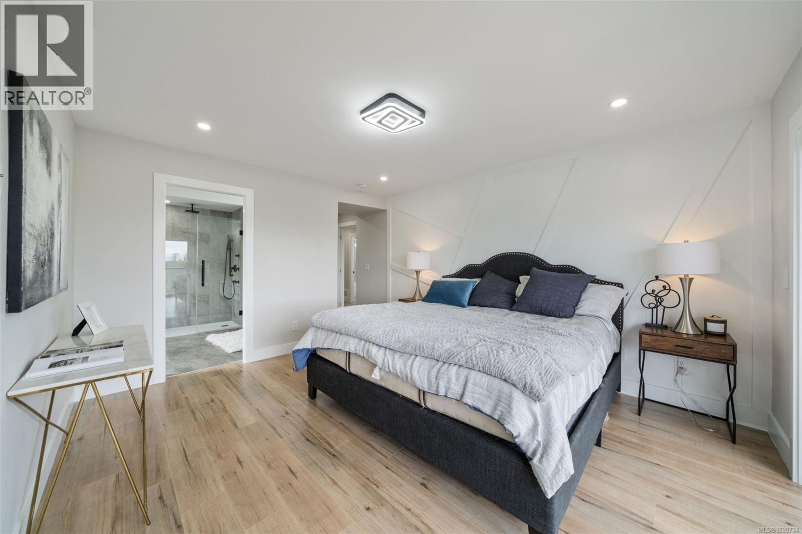 2210 Archer Gate, Langford