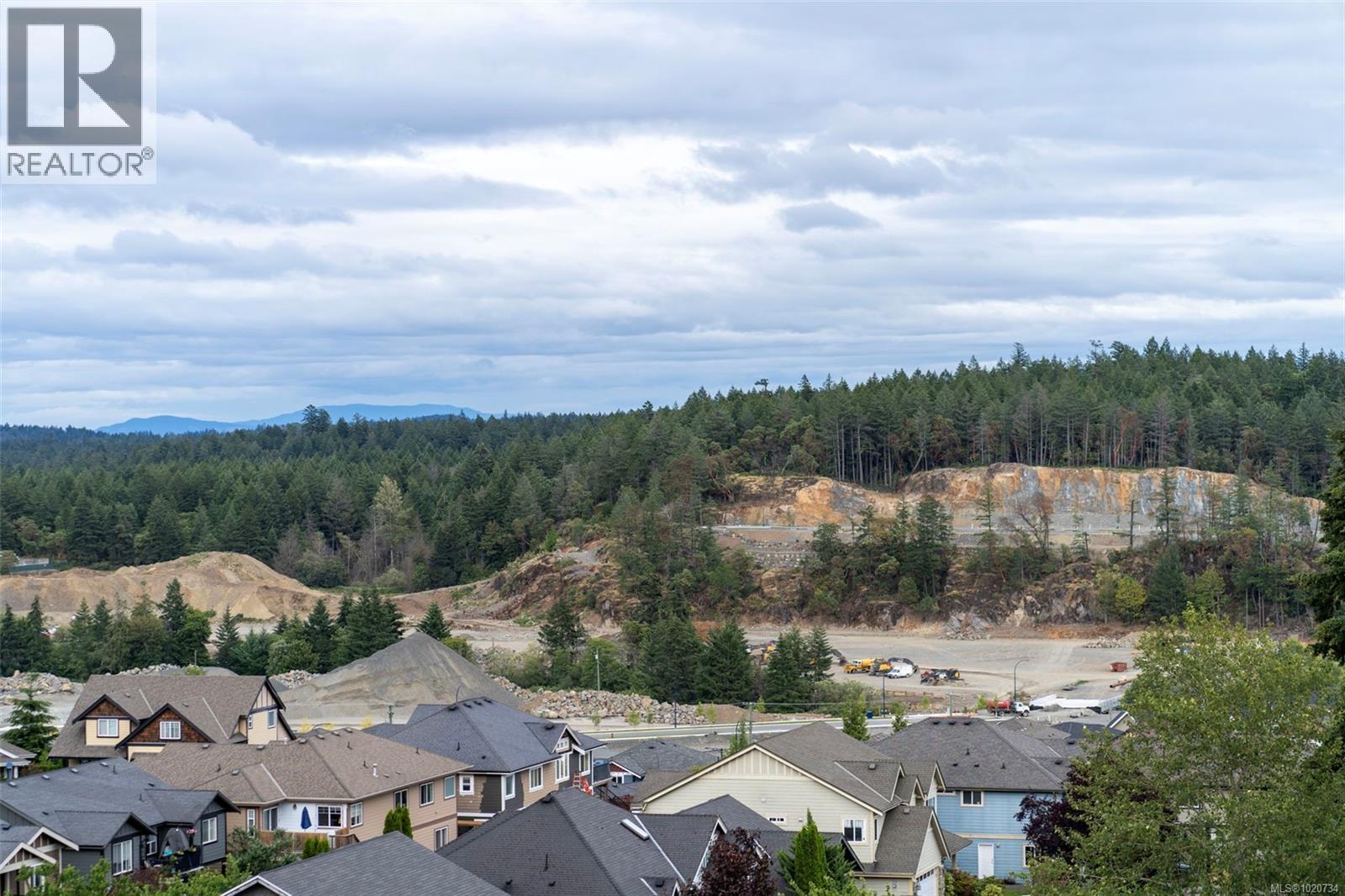 2210 Archer Gate, Langford