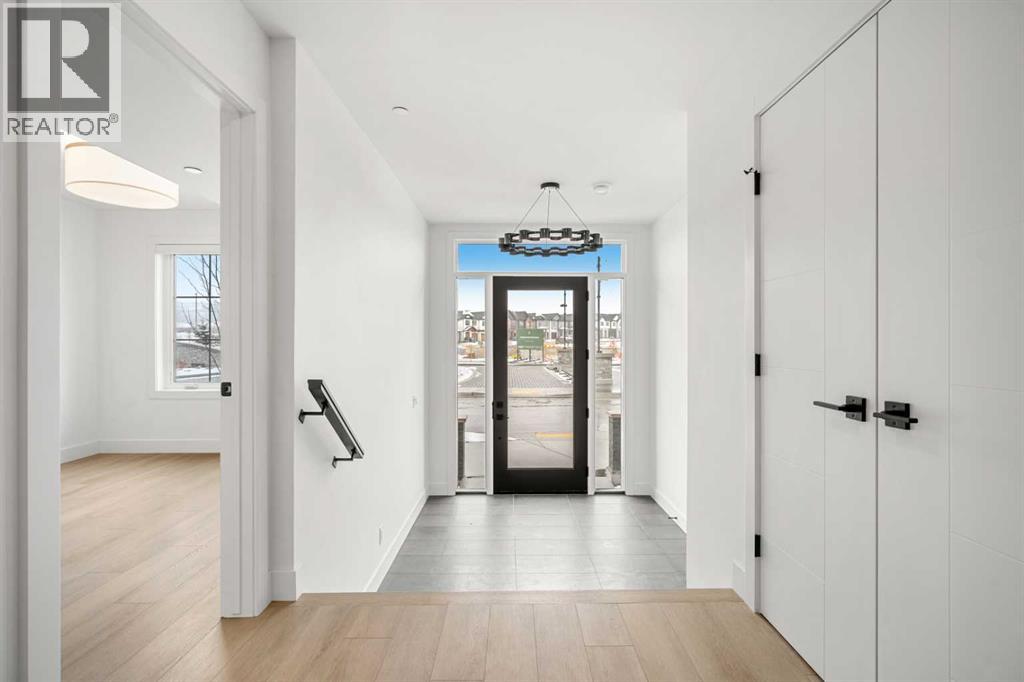 Single Family House for Sale in  Greenwich Heath NW Greenwood/Greenbriar Calgary 